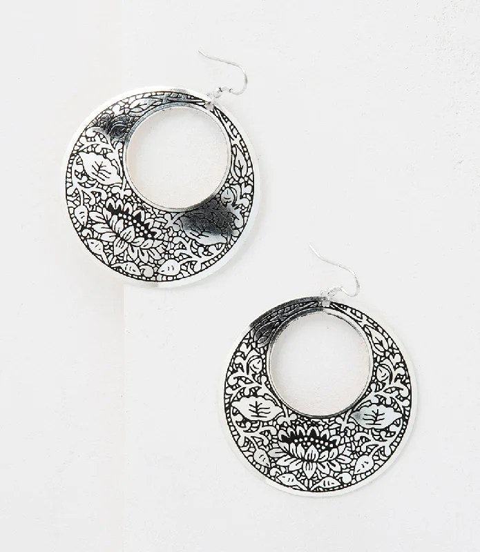 Hoop earrings with heart-shaped frames for a romantic and feminine look-Metal Impression Earrings