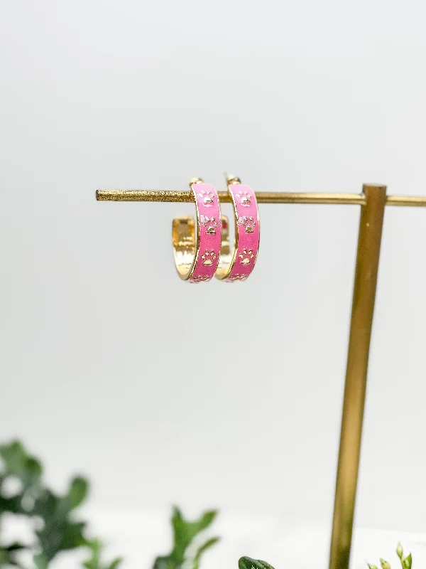 Medium hoop earrings for an everyday look with the perfect balance of style-Paw Pattern Enamel Hoop Earrings - Pink & Gold