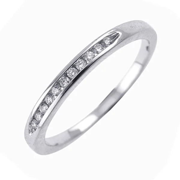 Necklaces and pendants with ocean-inspired designs for a refreshing, beachy feel-14KT WHITE GOLD DIAMOND (1/10 CTW) BAND